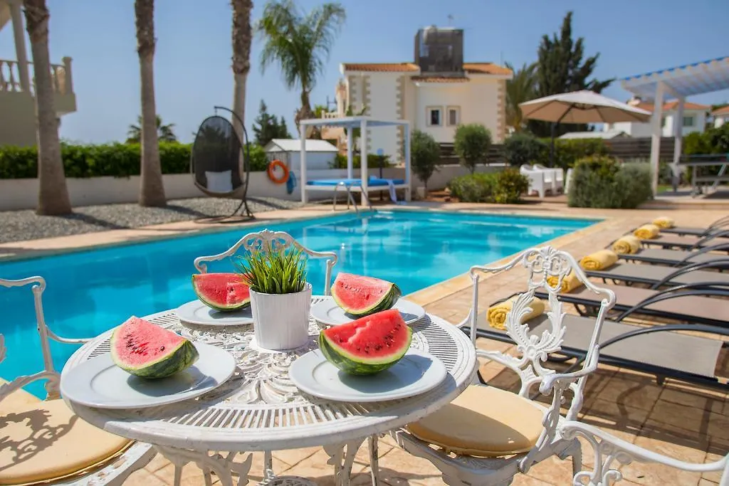 Villa Blue Palms Ajía Nápa Ciprus